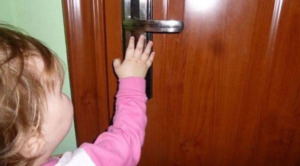 In Ulyanovsk, a child spent a day alone with a dead grandmother - Death, Children, Ulyanovsk, Old men