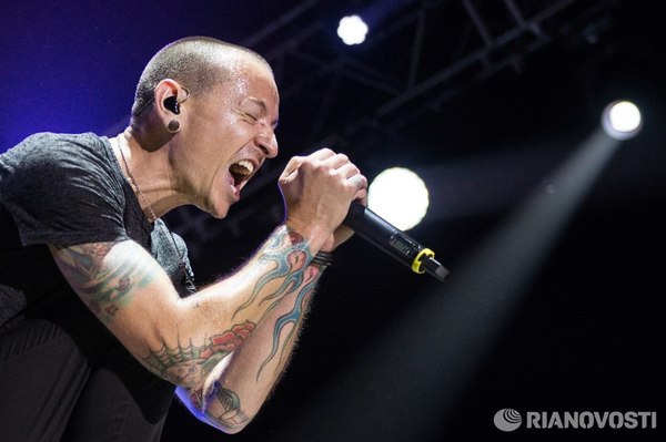 Солист группы Linkin Park Честер Беннингтон покончил с собой((( - Linkin Park, Смерть, Суицид