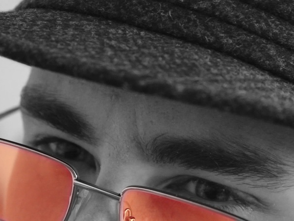 Трейлер немого кино "Странные люди"