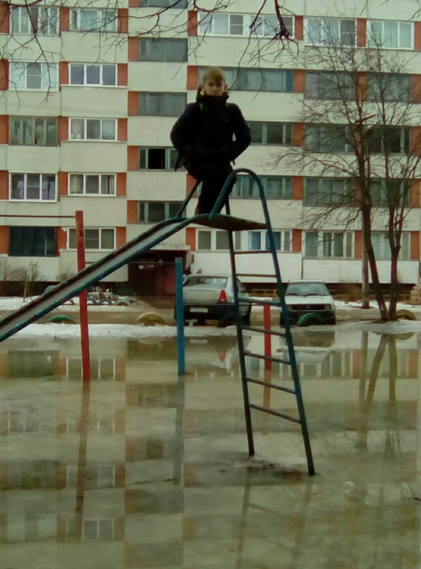 Пасаны, вот вам фотожаба. - Моё, Школьники, Горка, Лужа, Безысходность