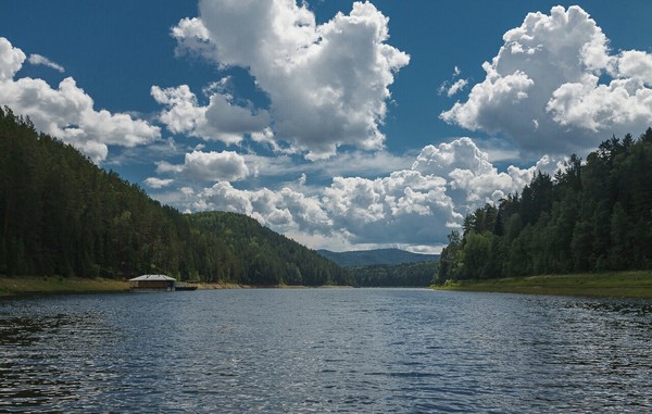 Krasnoyarsk Sea - Krasnoyarsk Reservoir, Listvyanka