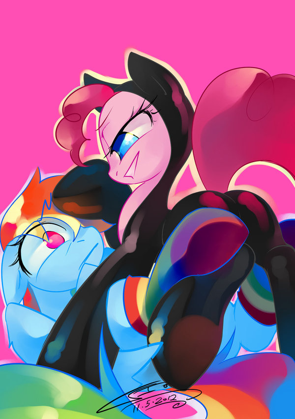 Socks and catsuits are SHMEKSHY - My little pony, Rainbow dash, Pinkie pie, Shipping, MLP Lesbian, MLP Edge, 