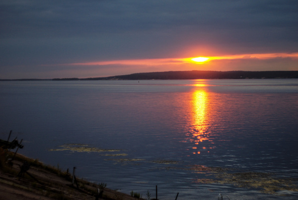 Sunset over the Volga (08/07/2017) - My, The photo, My, Sony nex5, Sunset, Volga, The sun, Volga river