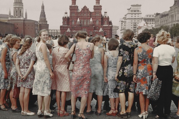 Girls on Red Square, Moscow, 1981 - Moscow, the USSR, Retro, Historical photo