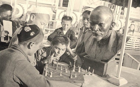 The USSR is the smartest country in the world 9 out of 11 world chess champions are Soviet people, victims of communism! - My, Chess Omsk Studio Master, Chess, Omsk, Uninteresting, Intelligence, Longpost