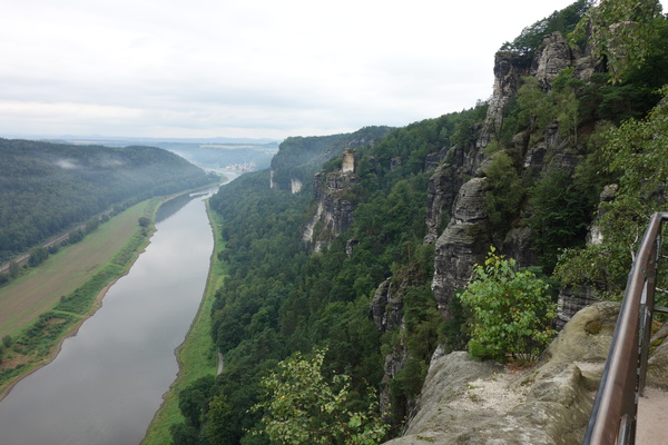 Вид на Эльбу со скал Бастай - Моё, Bastei, Elbe, Саксонская Швейцаря