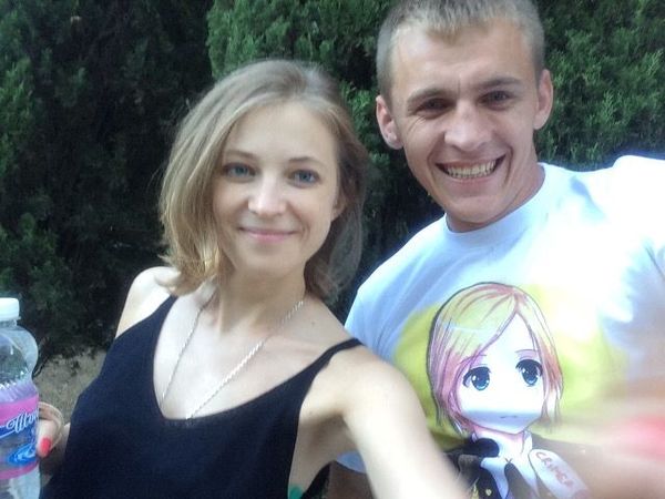 What are your thoughts on her? - Natalia Poklonskaya, Selfie, Politicians, The photo