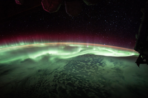 Aurora from space - NASA APOD, ISS, Polar Lights, Land