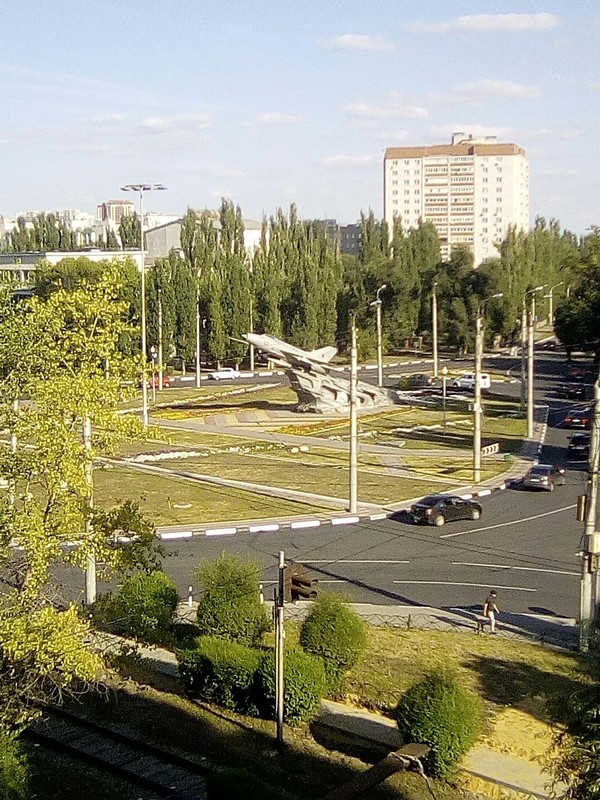 Voronezh. Monument to the MIG. - My, Voronezh, Airplane, MOMENT