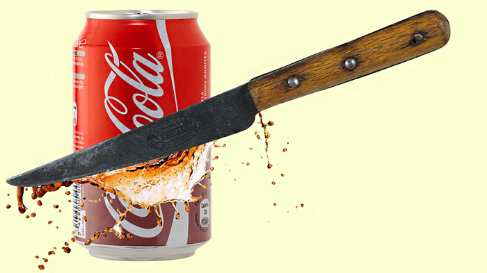 Cut through a can of Coca Cola with ONE STROKE of a knife | Knife VS Coca Cola - My, , , Experiment, , 