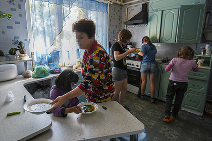 Most of the poor were Russians with children - news, Poverty, Russia, , Children, Politics, Economy