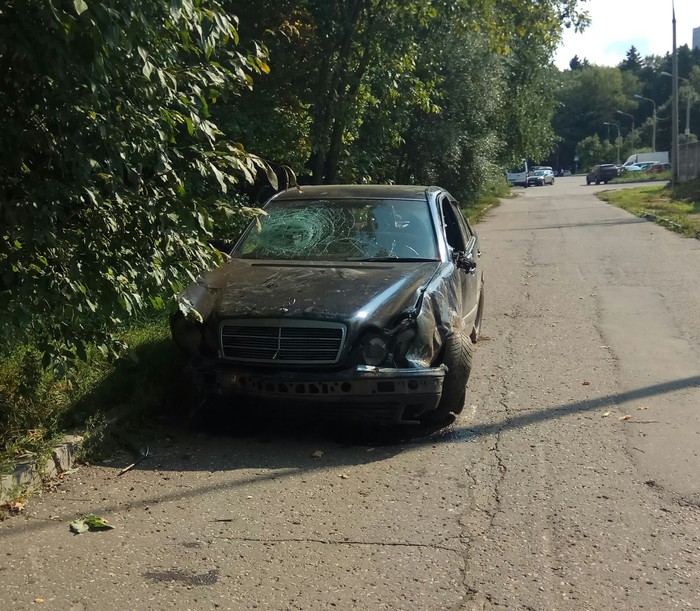 Abandoned car - Road accident, Fled the scene of an accident, Abandoned cars, Longpost, Vladimir