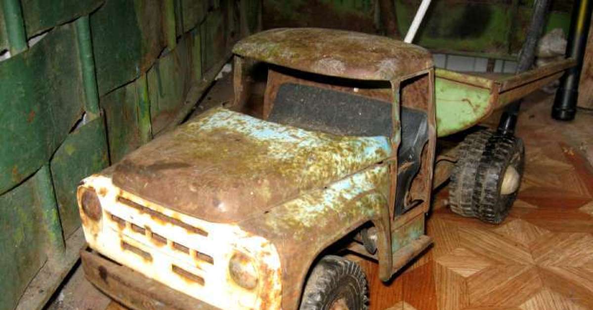 Как сделать железная машина. Игрушка Ржавый ЗИЛ 130.