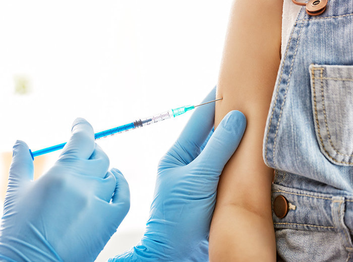 Parents who refuse vaccinations may have their sick pay reassessed. - Text, Images, news, The medicine, Health care, Graft, Vaccination