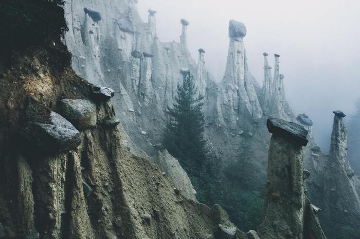 Interesting arrangement of stones in the Italian Alps - It itself, A rock, Alps, Italy, The photo