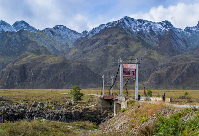 Oroktoy bridge, Teldekpen rapids. Up the Katun. - My, Mountain Altai, Chemal district, Oroktoi Bridge, , Nature, Autumn, Mountain tourism, Longpost, Altai Republic