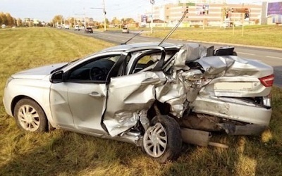 Traffic police: sober driver of Vesta, rammed in the ass by a drunk driver of Lexus, is to blame - Lada Vesta, Lexus, Tolyatti, Road accident