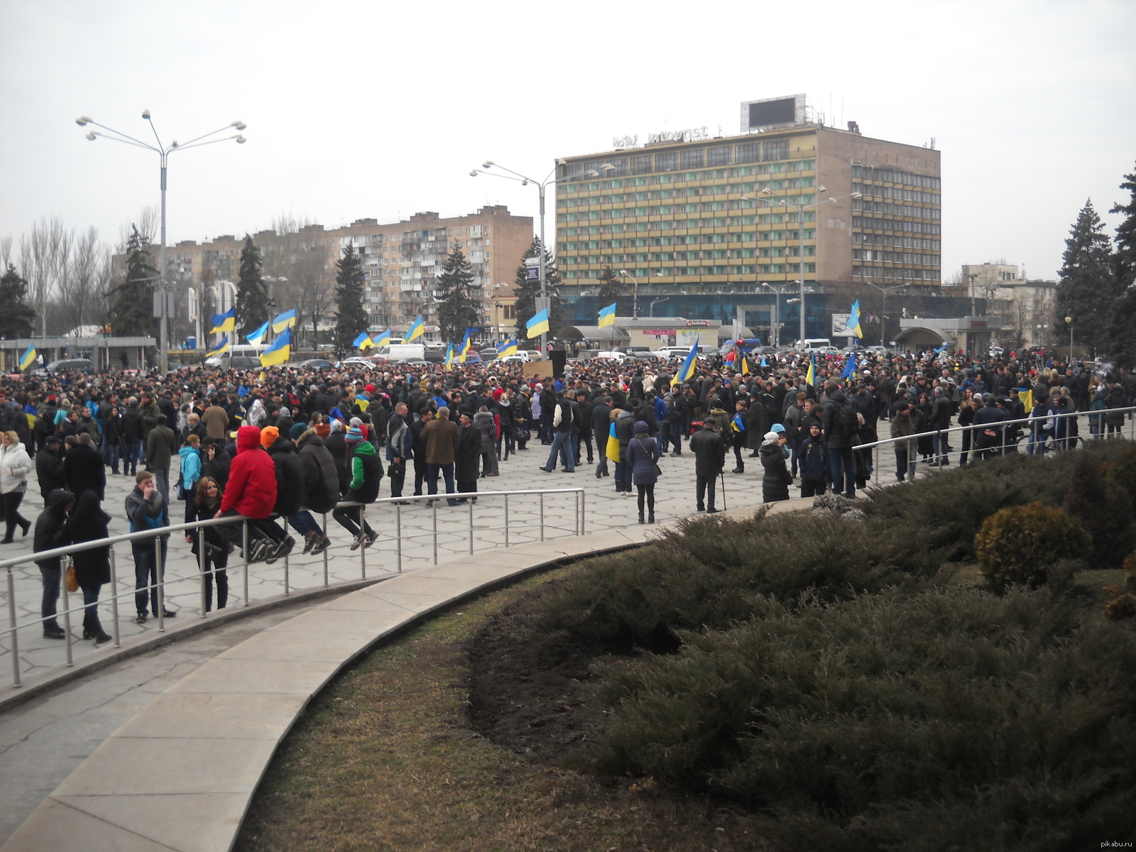 Новости запорожья сегодня. Майдан в Запорожье. Запорожье сейчас. Столица Запорожья на Украине сейчас. Город Запорожье сегодня.