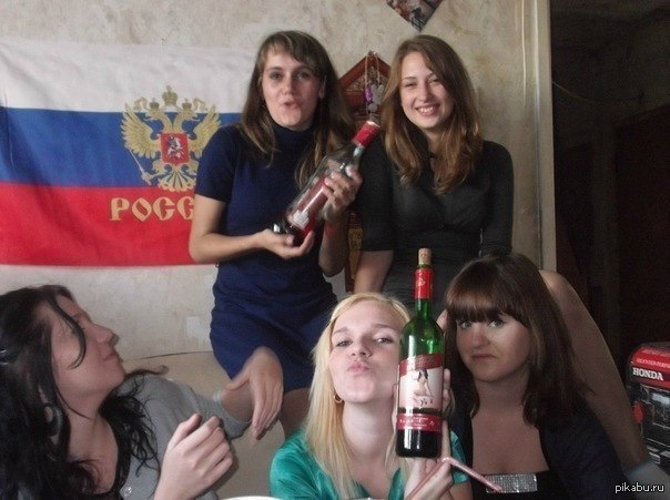 Напоили русских девок