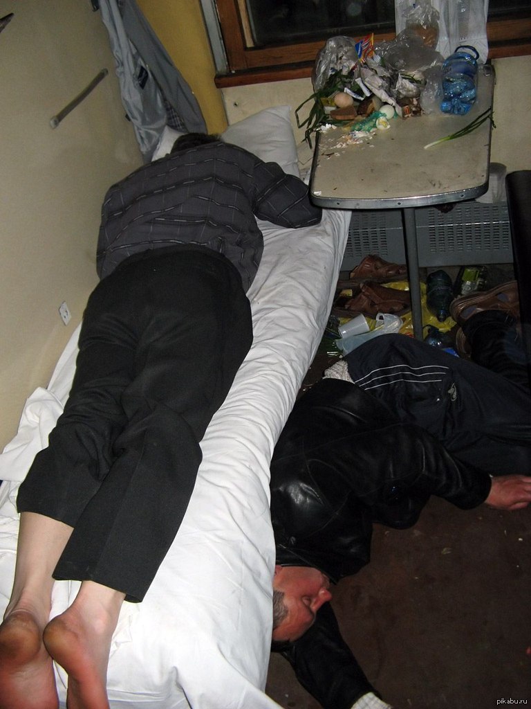 Фото Мужчины В Поезде
