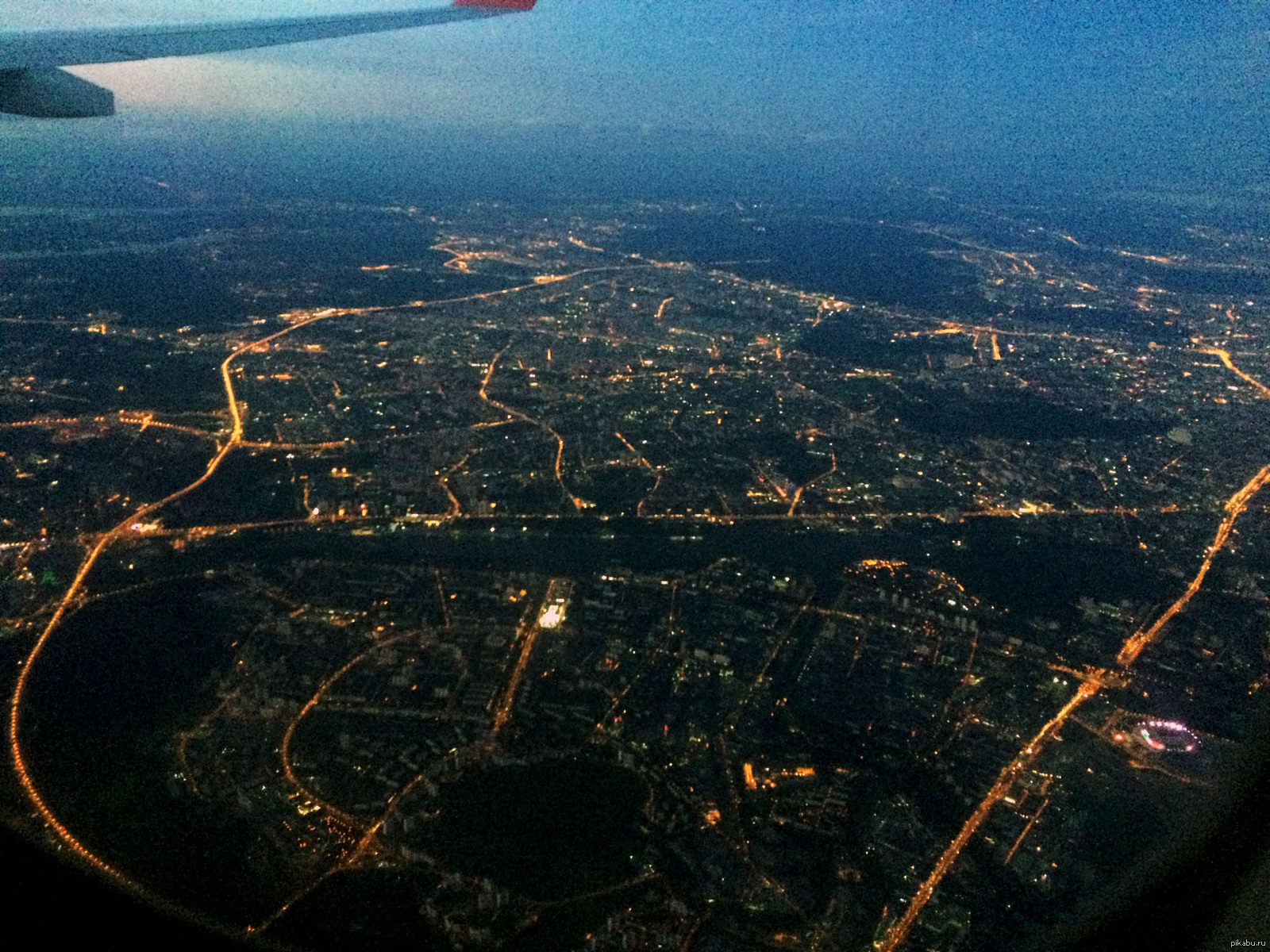 Вид из иллюминатора самолета Москва