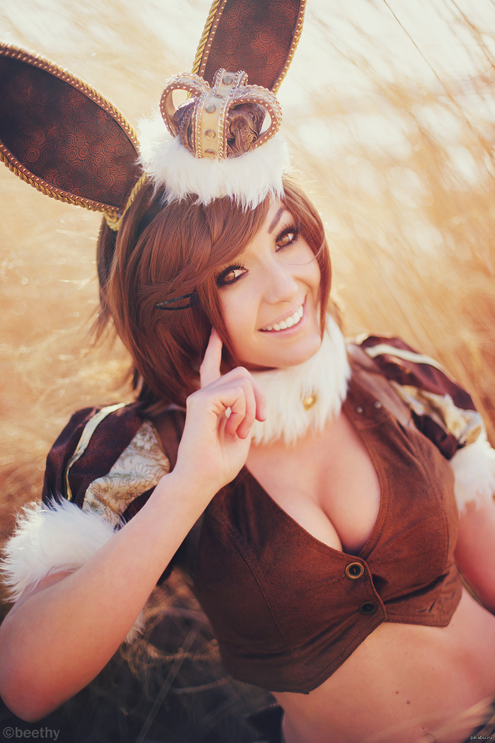 Rabbit cosplay. Jessica Nigri Pokemon. Eevee косплей. Косплей иви покемон.