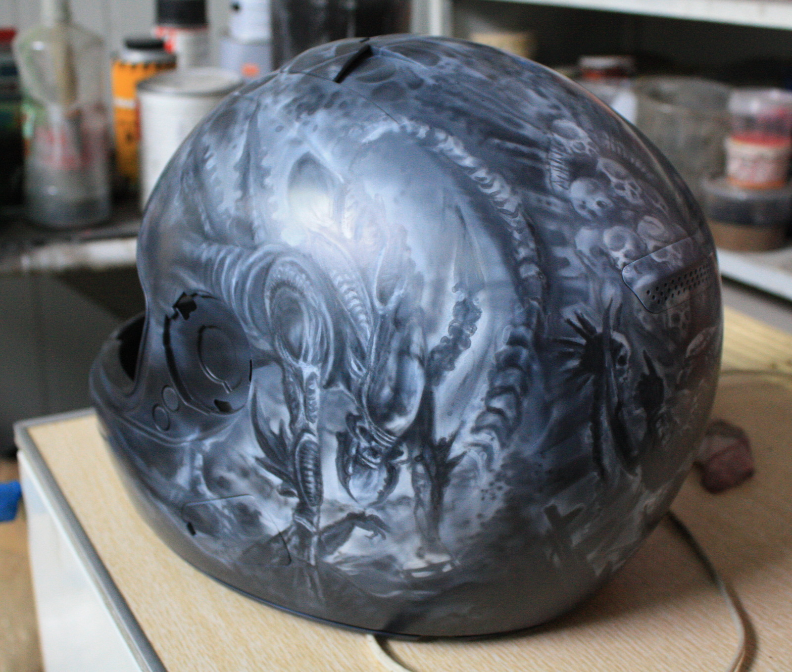 Airbrushing. Another theme of Alien vs. Predator. - My, Airbrushing, Airbrushing on the helmet, Christopher Nolan, Tyumen, Airbrushing72, Tyumenaero, Tyumenaero, Longpost