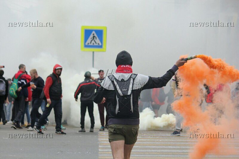 Fans of Spartak in Tula, pigs are pigs. - Football, Tula, Disorder, Disgusting, Arsenal, Longpost