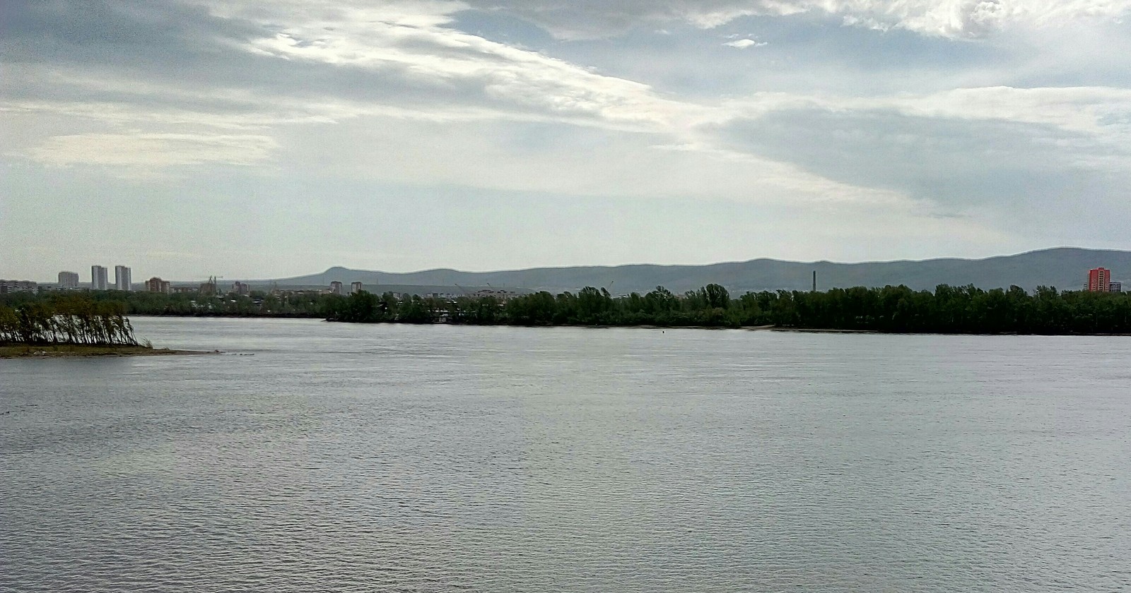 I never tire of admiring the Yenisei - My, Krasnoyarsk, Yenisei