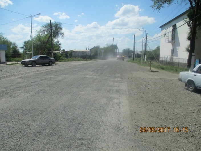 The girl stuck to poor-quality asphalt in the Almaty region - Kazakhstan, Almaty Oblast, Fools and roads, Video, Longpost