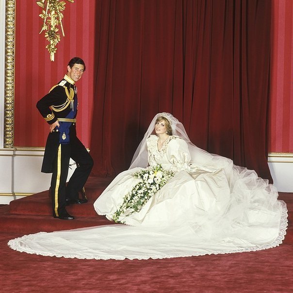 Wedding of Lady Diana Spencer, future Princess of Wales, and heir to the British throne, Prince Charles, July 29, 1981. - Wedding, Retro, The photo, Princess Diana, Longpost