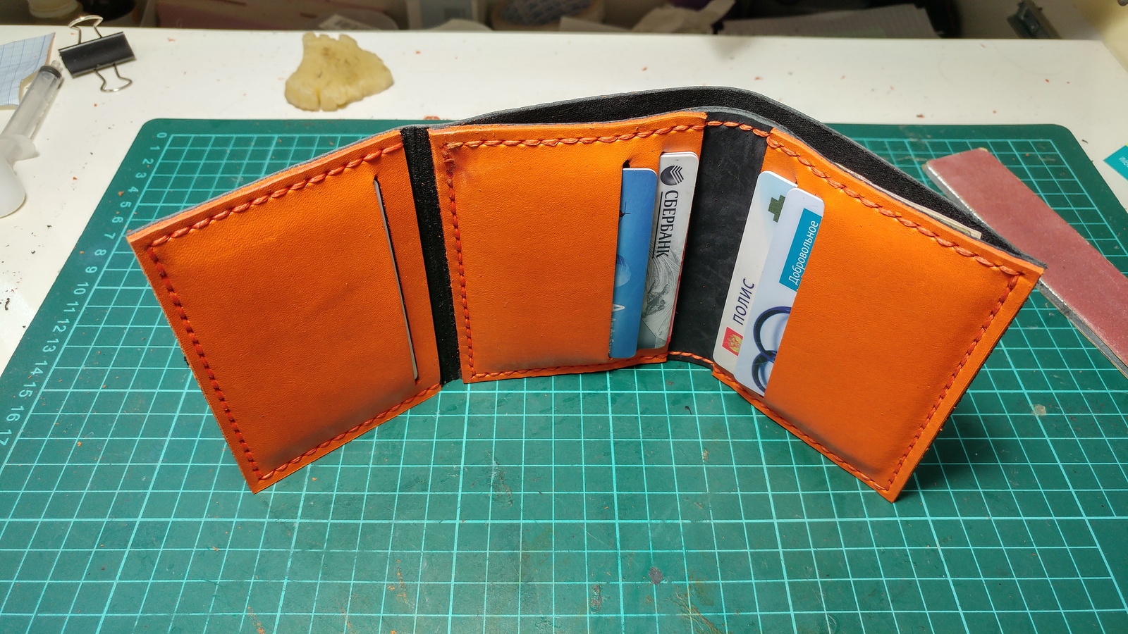 While I lie and get sick, I experiment with color. - My, Handmade, Leather, Wallet, , Longpost