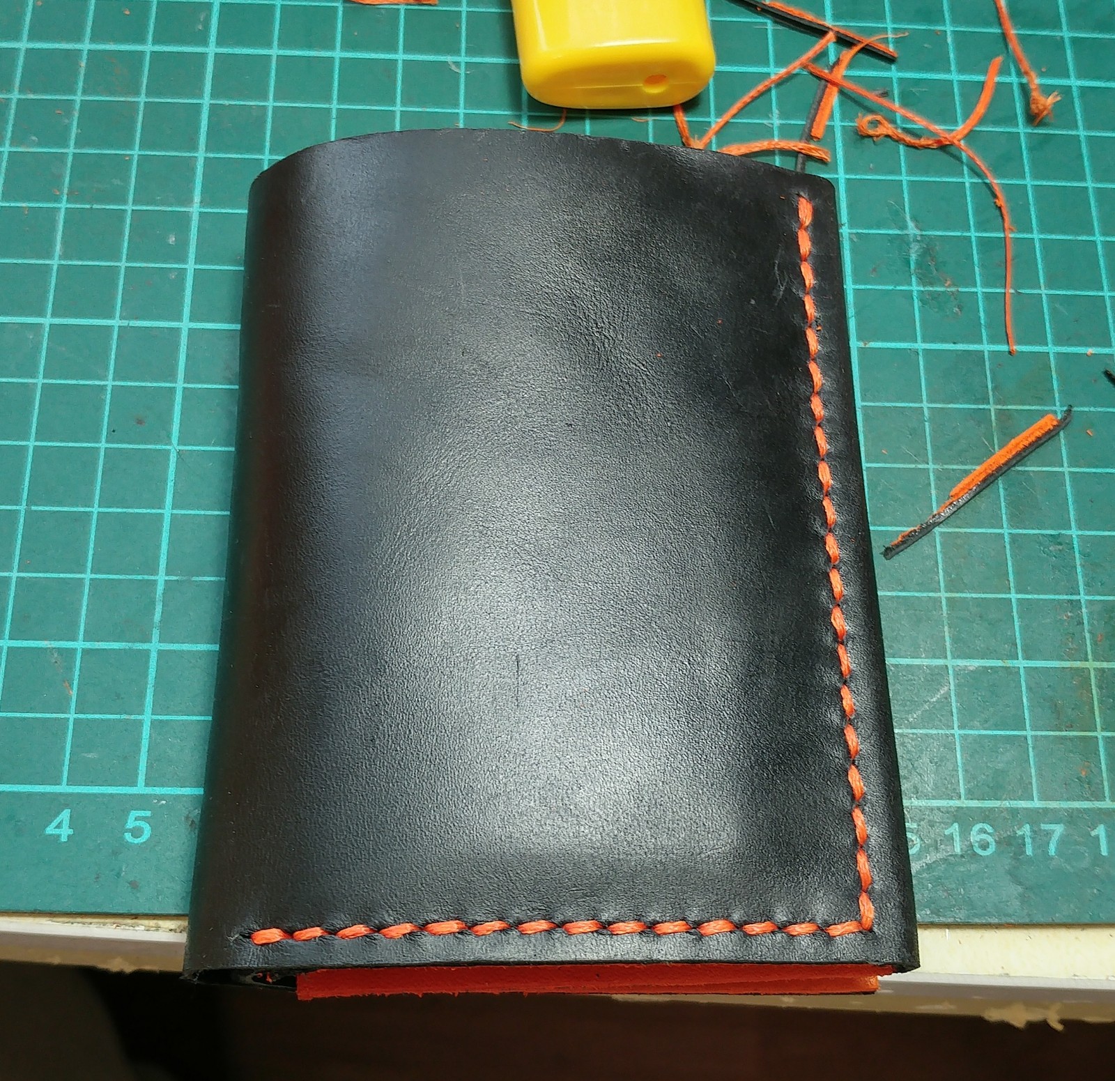 While I lie and get sick, I experiment with color. - My, Handmade, Leather, Wallet, , Longpost