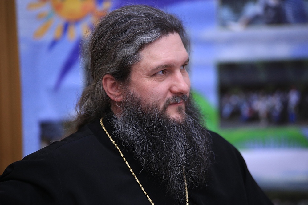 The bishop of the Yekaterinburg diocese gave advice on how to accept expensive SUVs as a gift - My, Religion, Politics, Auto, Yekaterinburg, Oryol Region, Scandal, Advice, Longpost