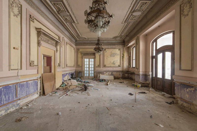 Abandoned casino on the Black Sea coast (Romania, Constanta). - Casino, Romania, Abandoned, A world without people, Longpost