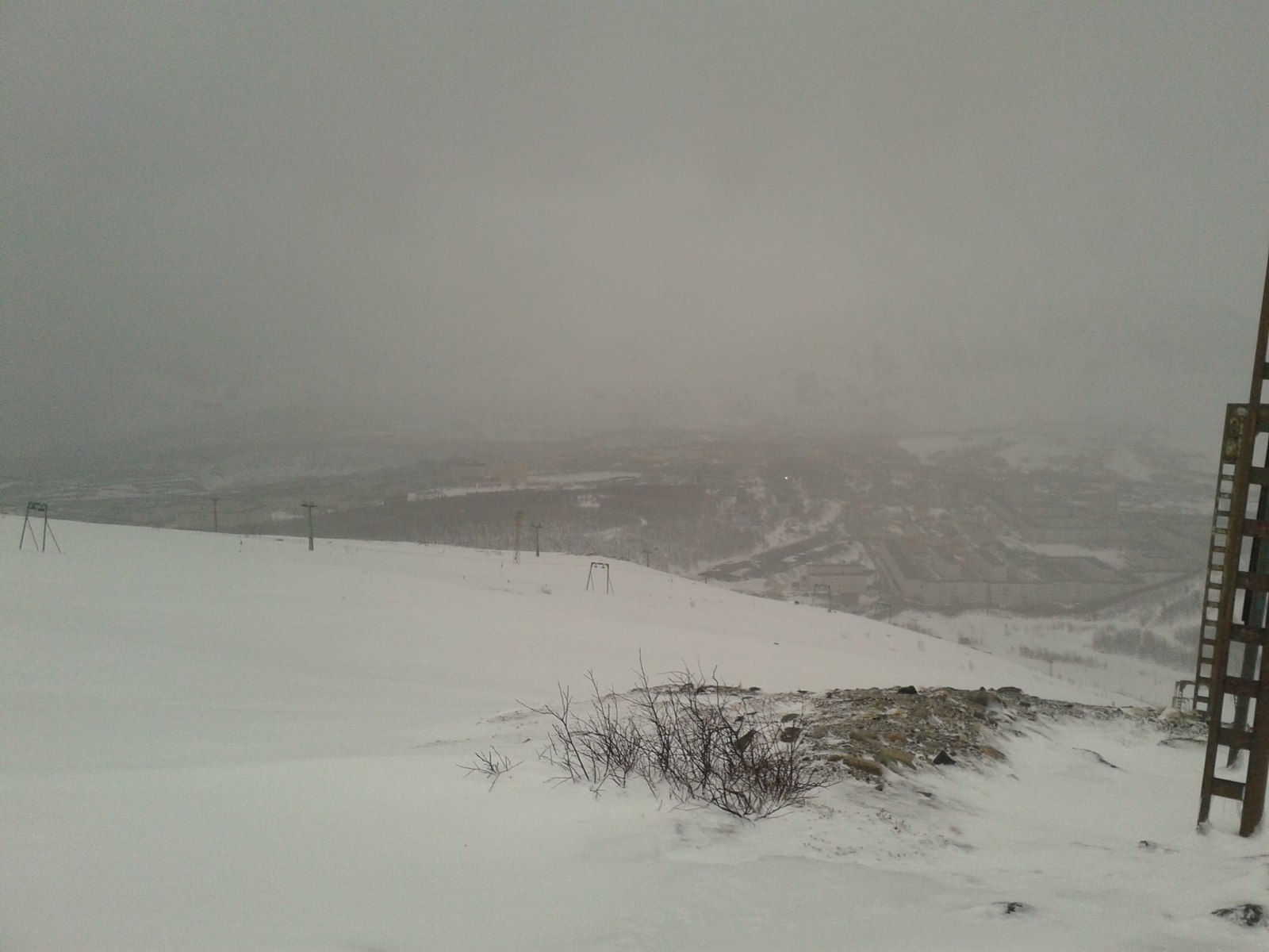 It's the third day of summer... - My, Khibiny, Murmansk region, Snow, Summer