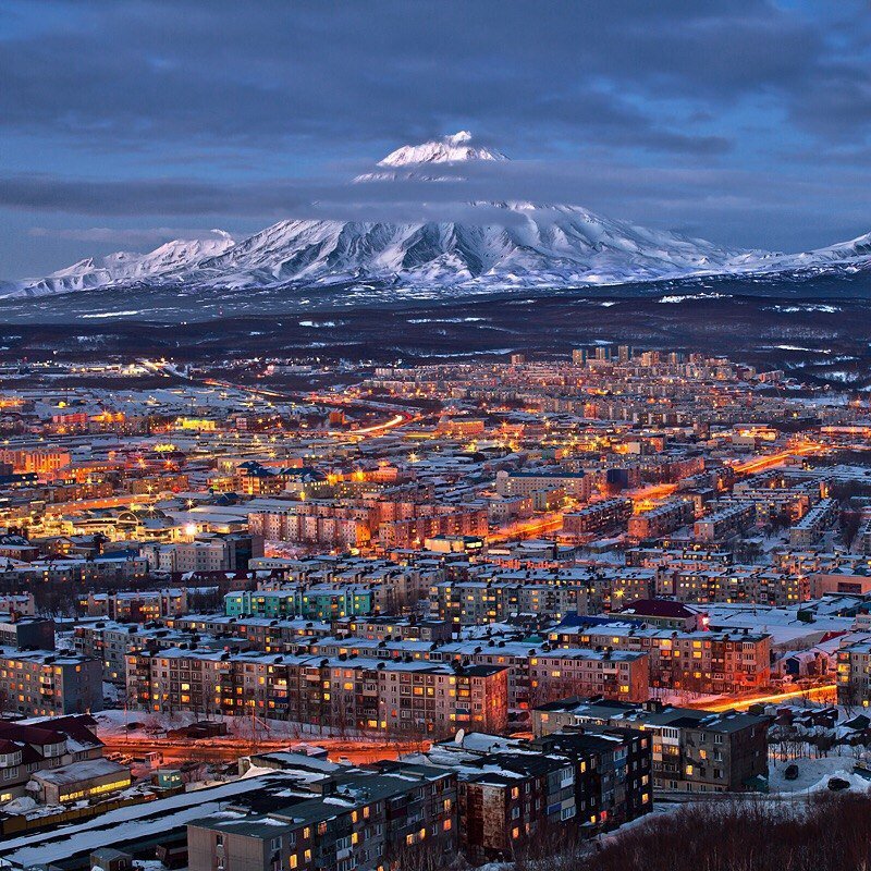 Evening in Petropavlovsk-Kamchatsky - Russia, The photo, Nature, Town, The mountains