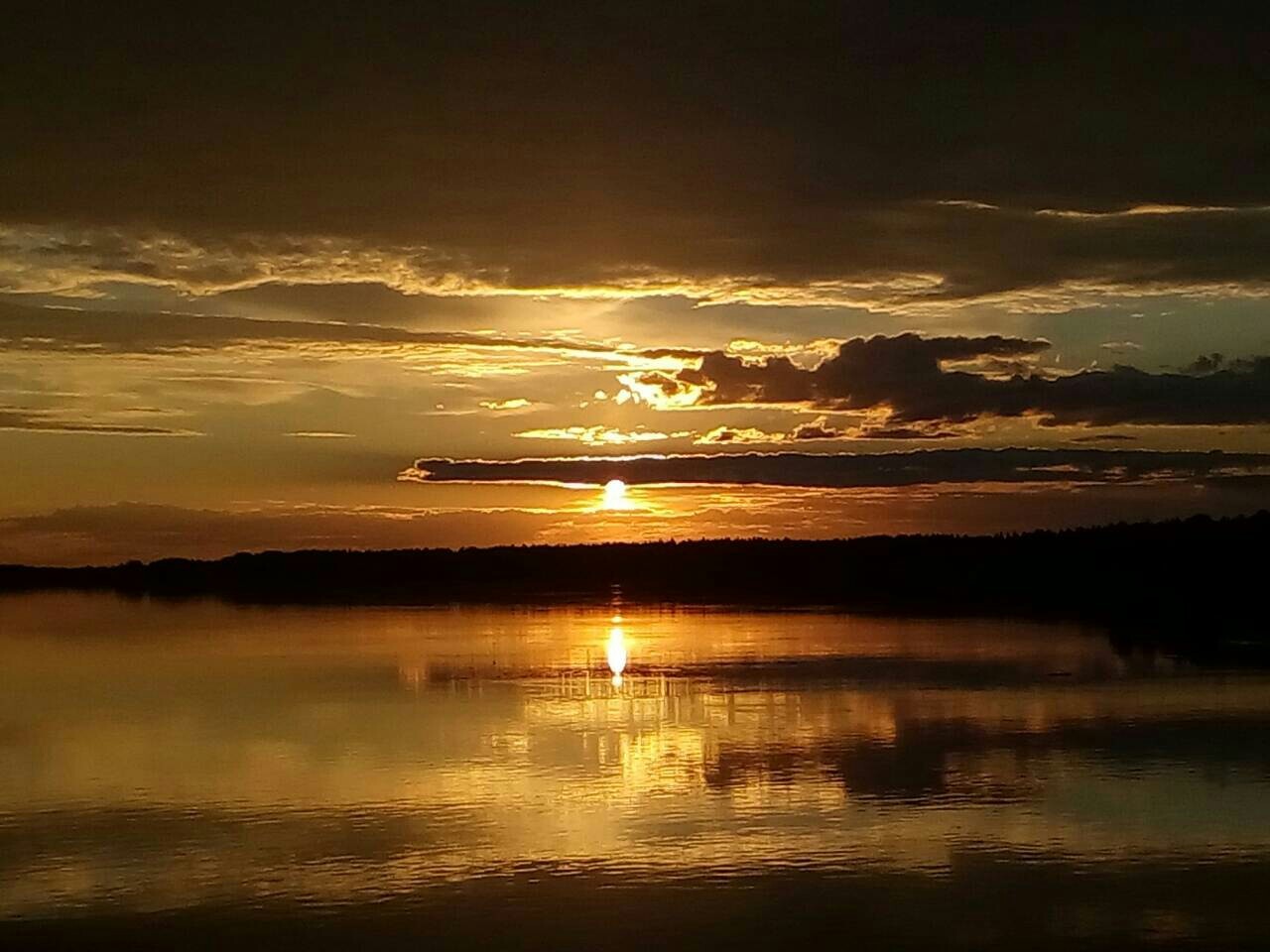 Good morning everyone from the Irtysh river! - My, Morning, dawn, Photo on sneaker