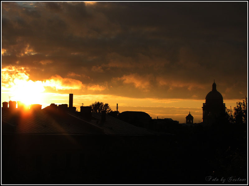 Nostalgia for normal walks on St. Petersburg roofs - My, Roof, , Saint Petersburg, Video, Longpost