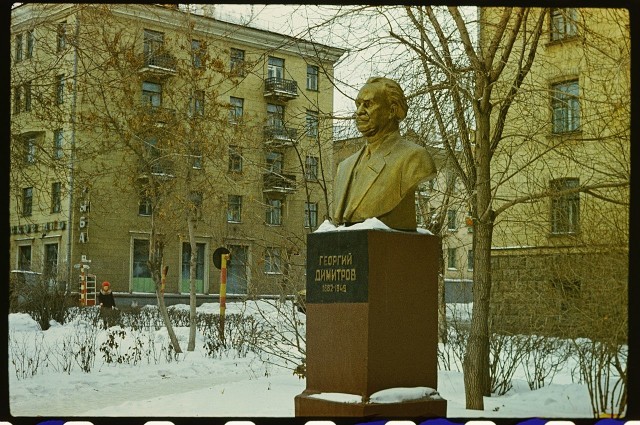 Клуб История Магнитогорска. Фото в прошлое Магнитогорска. - Магнитогорск, Магнитка, Прошлое, Старое фото, Зима, ЦУМ, Город, Металлургический город, Длиннопост