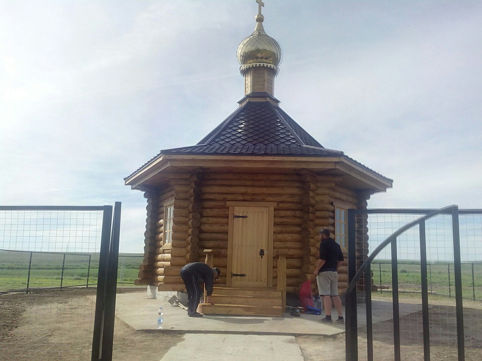 Часовня в с. Корнеевке Саратовской области на месте явления чудотворной иконы Божьей матери Испанская - Моё, Часовня, Работа, Церковь, Длиннопост