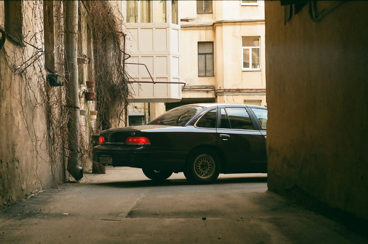 Вёдра рулят! Фотопост ч1. Ford Crown Victoria - Моё, Авто, Ретро, Ford Crown Victoria, Фотография, Пленка, Санкт-Петербург, Длиннопост