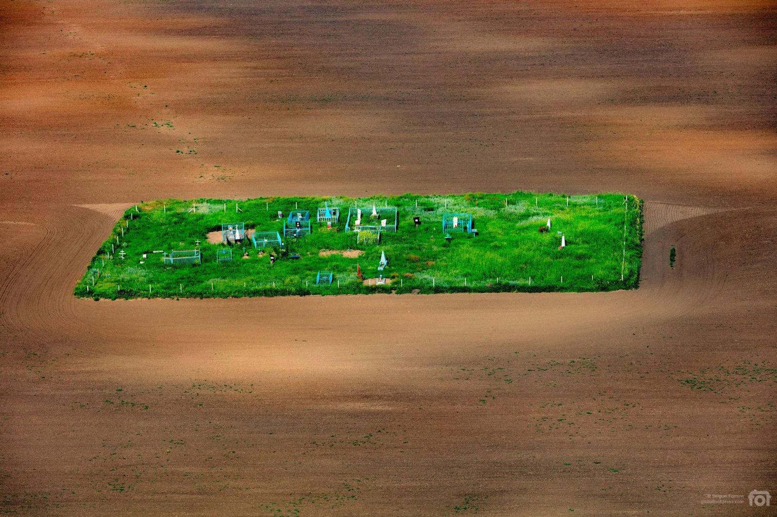 The last shelter of the grain grower - Russia, Cemetery