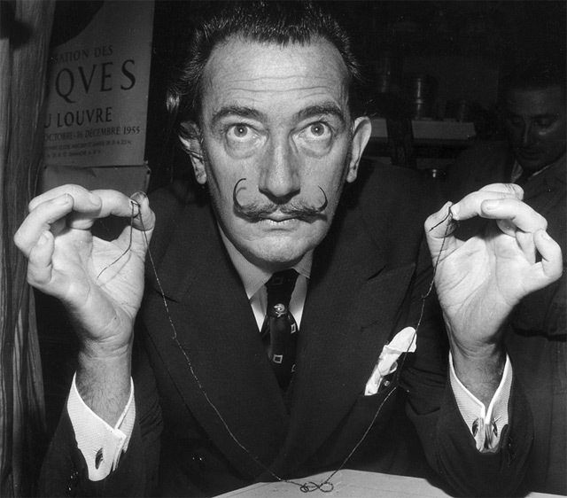 This is news! - Salvador Dali, Dna-test, news