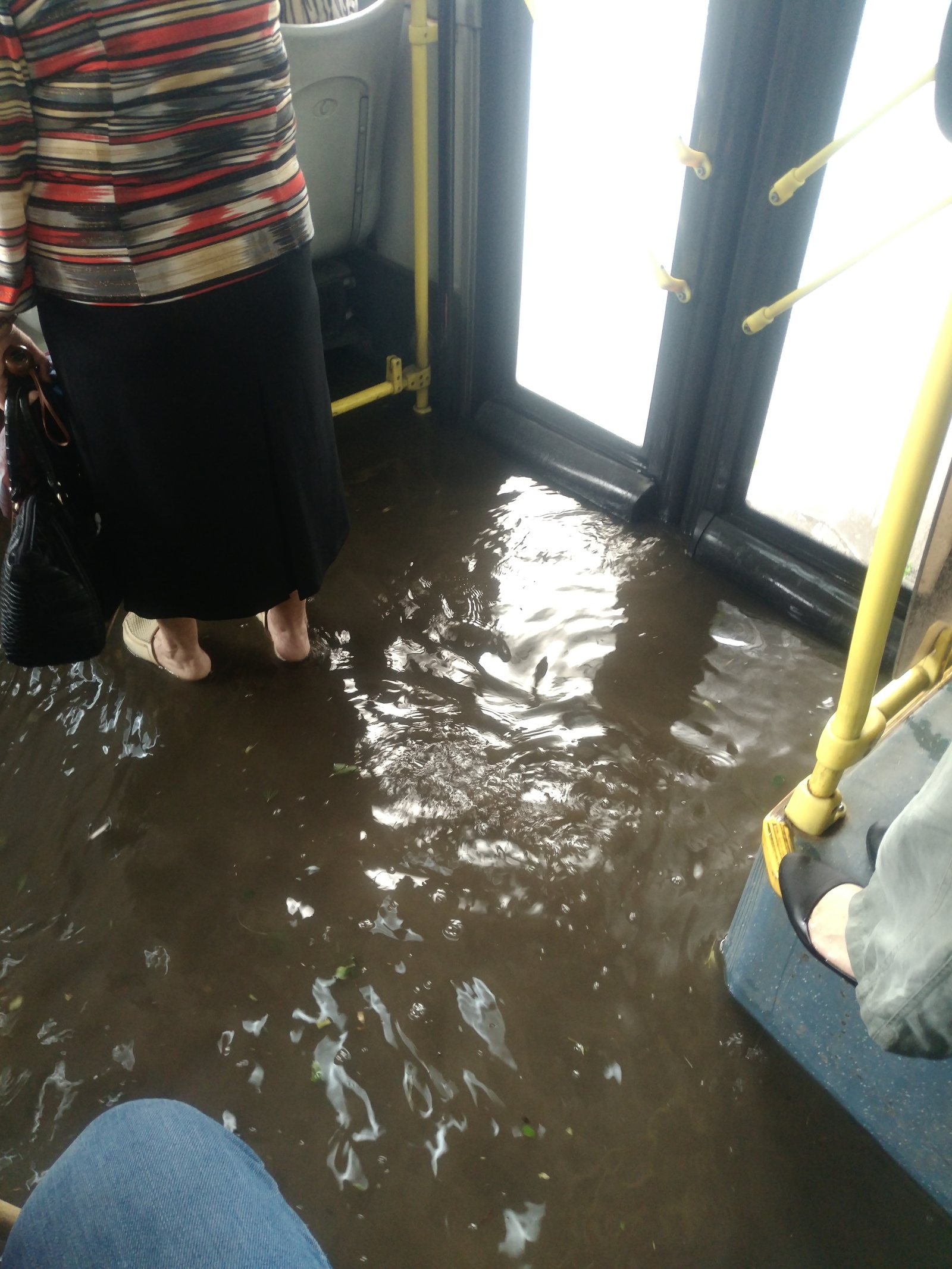 How my bus turned into a submarine... - My, Moscow, Потоп, Submarine, Bus, Longpost, Submarine