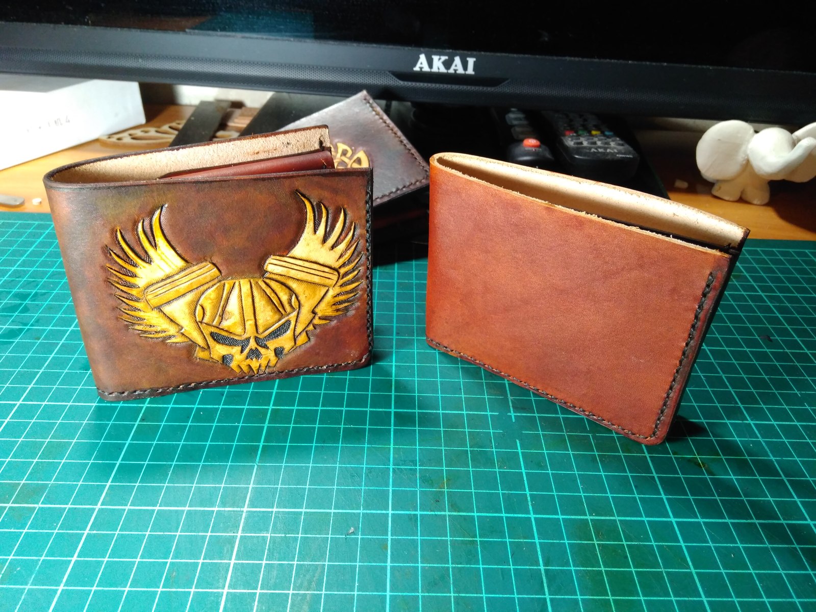 Pair of leather wallets - My, Leather, Wallet, Needlework with process, Friday, Longpost