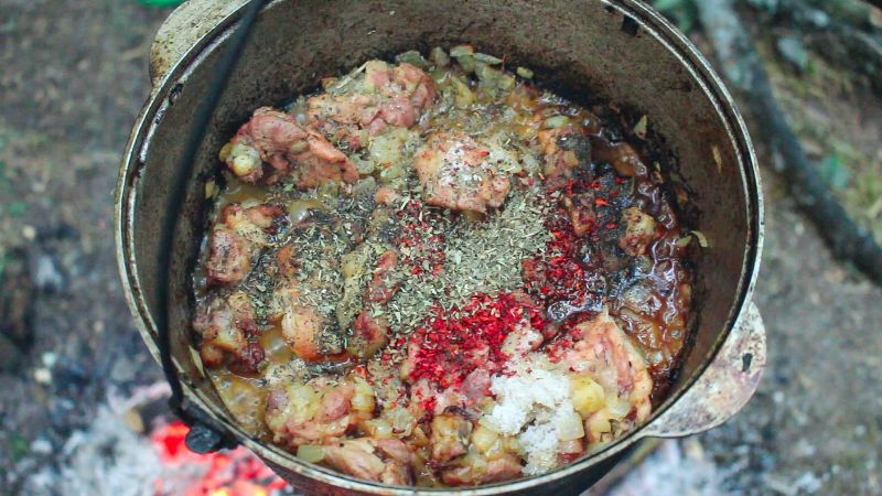 Chakhokhbili in a cauldron | VKAZANE - My, , , Recipe, , Vkazane, Video, Longpost, Food