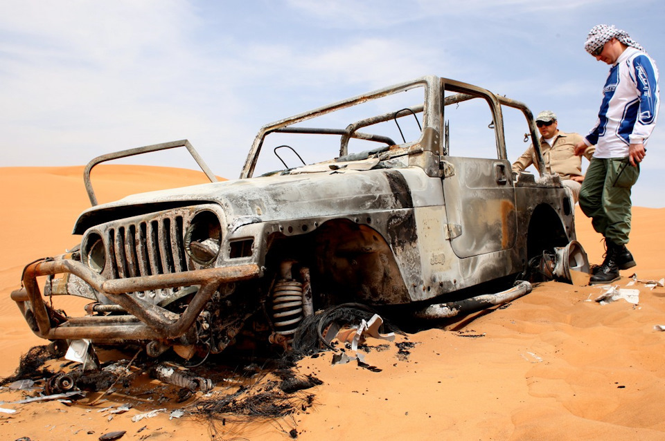 Finds in the Rub al-Khali Desert - Desert, , Abandoned, Retro car, Natural beauty, Landscape, Longpost