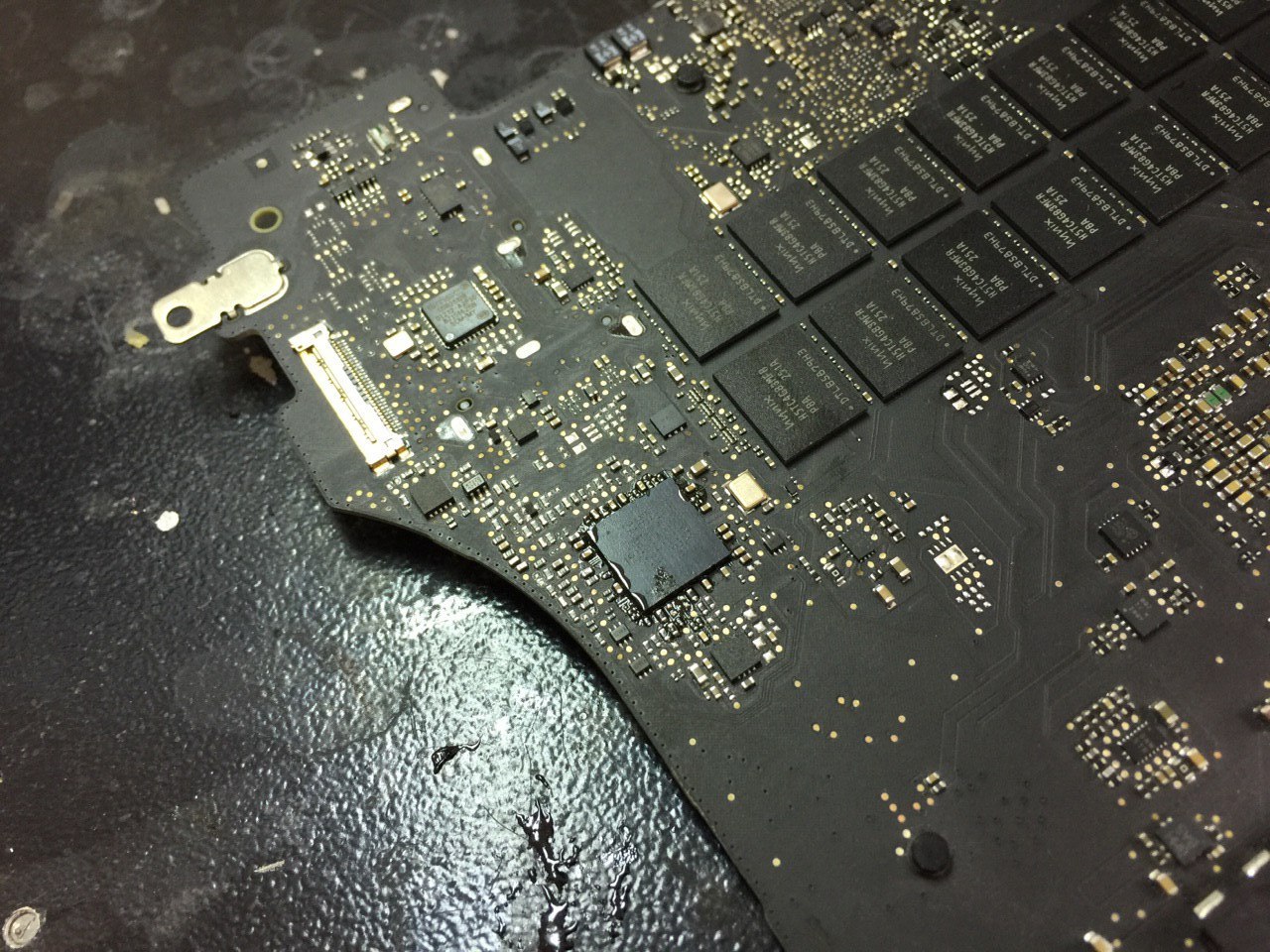 Macbook Retina A1398, flooded, does not see the battery. - My, Repair of equipment, Retina, , , Macbook, Liquid, Battery, Longpost, Tag