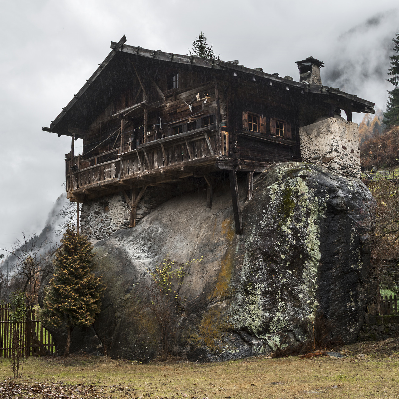 Nice place for a zombie apocalypse - House, beauty, The zombie apocalypse